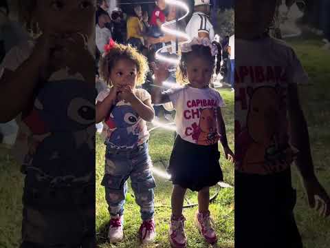 @lacava10oficial Anoche encendimos la Navidad en Carlos Arvelo