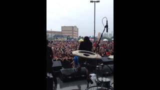 Ill niño- Live Like There&#39;s No Tomorrow