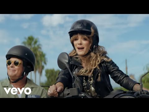Kany García, Carlos Vives - Búscame (Official Video)