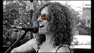 Cover - Beautifully Undone by Lindy