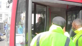 Chelsea vs Manchester United: Cheeky Sport: Watch Out For Terry!