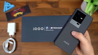 Vivo iQOO 11 Unboxing - Snapdragon 8 Gen 2 is here!