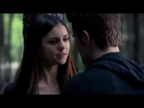 The.Vampire.Diaries.S04E04 Stefan & Elena scene