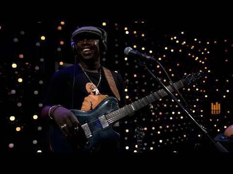 Vieux Farka Touré - Full Performance (Live on KEXP)