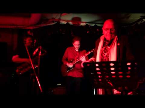 Dsama M'butu Arkestra Twenty Eleven feat. Peter Kallen (By Peter Kallen)