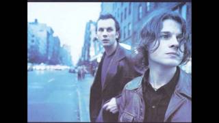 Heaven&#39;s Wall - The Devlins