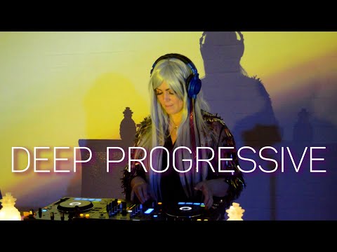 Golden Ray Fantasy 💫 Deep Progressive live DJ set with Lydia Nexus