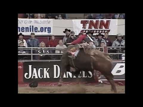 Adam Carrillo vs Riverdance - 99 PBR Billings (91 pts)