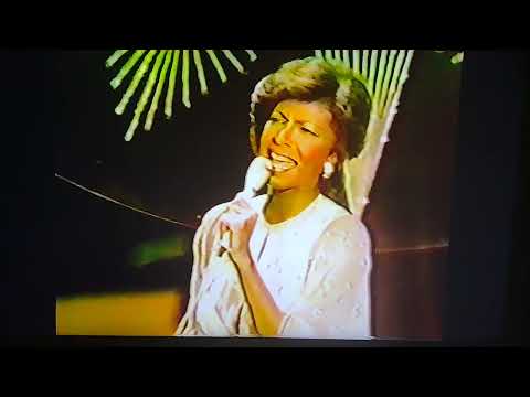 Natalie Cole Our Love 1978 AMA Live