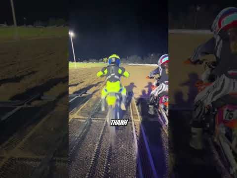 Người nắm giữ khoảnh khắc quyết định của mọi cuộc đua Motocross #shorts
