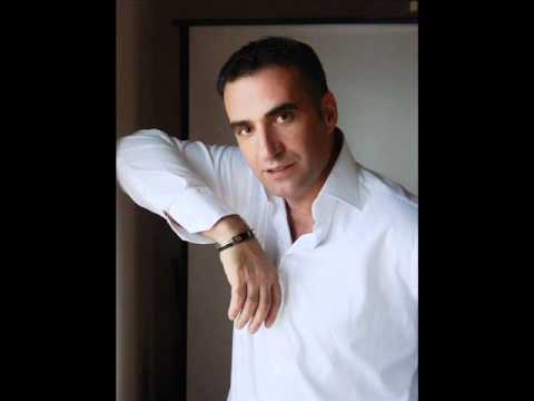 Muhamet Sejdiu - Tallava ne La Luna Per Shoqeri