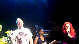 B-52&#39;s - Eyes Wide Open, Irving Plaza 8/9/12