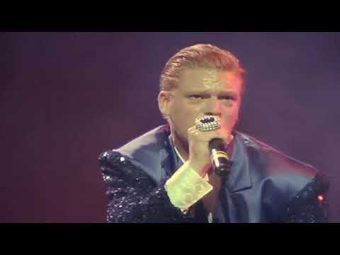 Video thumbnail for A Little Respect (Live) [Birmingham, N.E.C., UK - 1988/11/15]