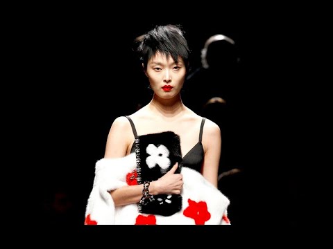 PRADA Spring 2013 Milan - Fashion Channel