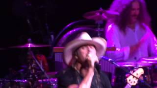 Cowboy(intro)~ Cowboy~ KID ROCK~Tampa 2013