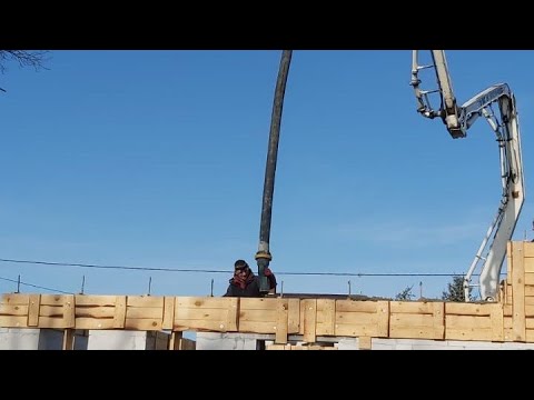 Zalewanie wieńców/podciągów/słupów-nie wszystko poszło po mojej myśli -Budowa domu *122