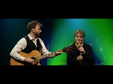 Niet Zomaar Een Zomer - Margriet Hermans
