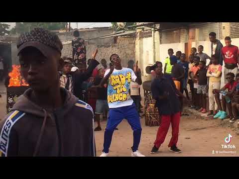 Momento da gravação do vídeo bad b parte 4