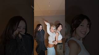 Download lagu #RetroRomance with #SooYoung #YOONA#수영 #윤아 #RR #HYO #효연 #소녀시대 #shorts mp3