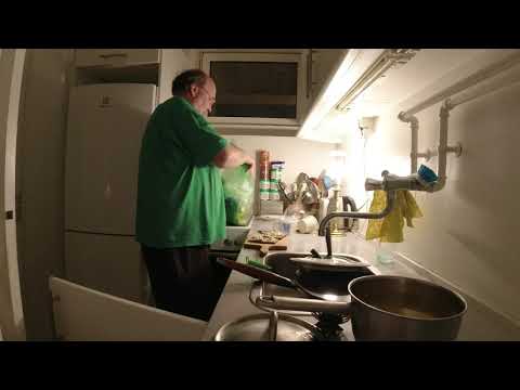 MongoTV_4357 - Min Natmad - 2 Rugbrød med TUNSALAT