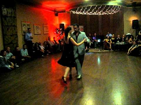 SAVAS KARAOGLAN y OZGE OZKAN - Astor Piazzola - Cite Tango