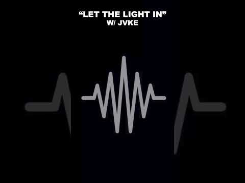 Miniatura de LET THE LIGHT IN