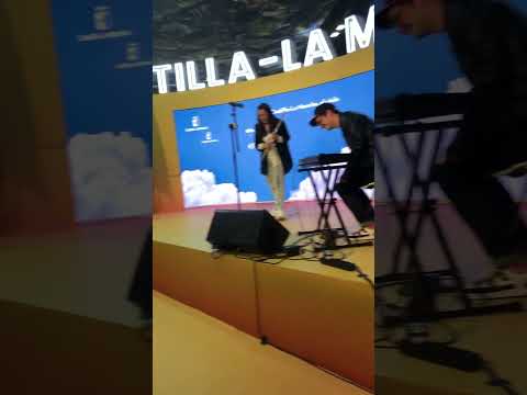 Marta Mansilla (flauta) y David Sancho (teclado) en FITUR 2025, presentación de Estival Cuenca