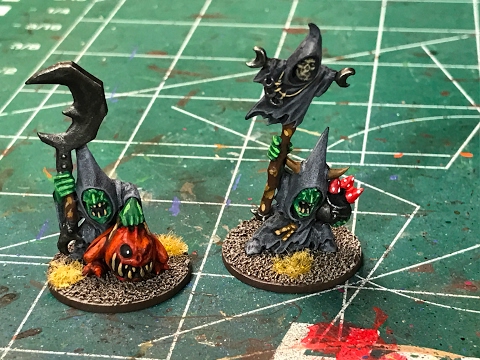 Painting Night Goblin Shamans/Wizards