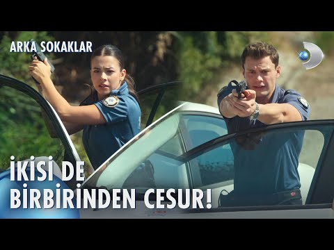 Melih ve Şule şüphelinin peşinde! | Arka Sokaklar 721. Bölüm