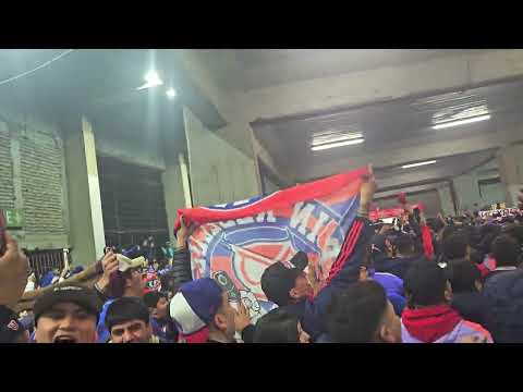 "HIJOS DE PIÑERA NIETOS DEL GENERAL - PREVIA LOS DE ABAJO - U DE CHILE VS palestino 2026" Barra: Los de Abajo &bull; Club: Universidad de Chile - La U &bull; País: Chile