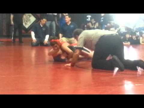 Giannis wrestling match