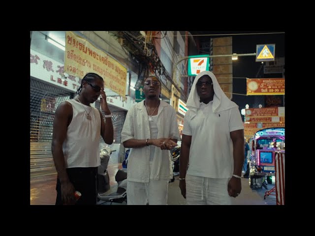 Video zu 'Pelican' ansehen Video zu 'Pelican' ansehen