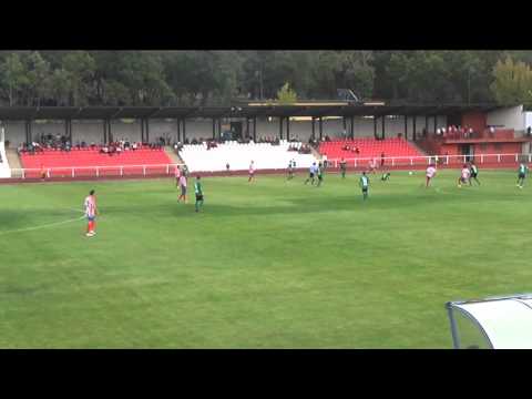 Gol de Jesús  .  Atlético Bembibre 2 - C.D. Villamuriel 1 (Gol de Jesús, 1-1)