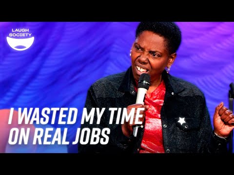 Why Stand-Up Comedy is The Best Job Ever: Nikki Carr