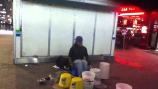 Amazing drummer in Oxford Circus  17 01 2013