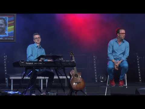 Daniel Kallauch Live -  Mein Gott gibt gerne auf mich acht