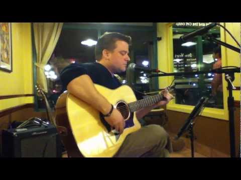 Dave Smith at Robert Alan's Open mic at Peaberry's Cafe, Simsbury