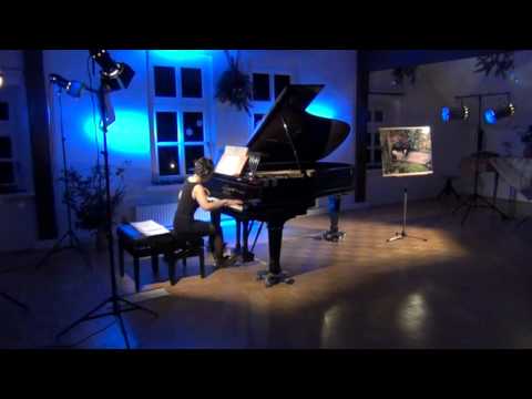 Cristóbal Halffter: EL SER HUMANO MUERE SOLAMENTE CUANDO LO OLVIDAN