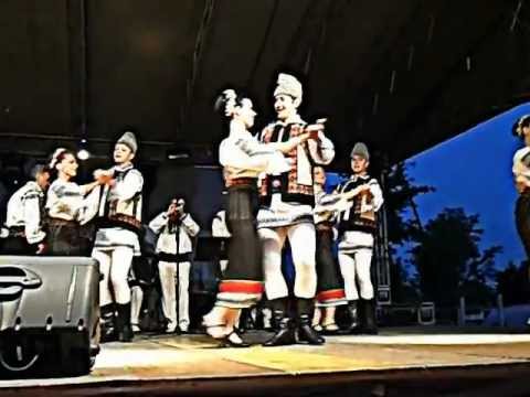 Ansamblul Artistic Profesionist " Ciprian Porumbescu"-Stanilesti