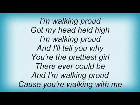 Steve Lawrence - Walking Proud Lyrics