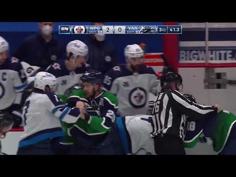 Vancouver Canucks Vs Winnipeg Jets Scrum In Final Minute
