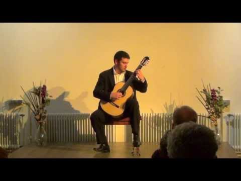 Takeo Sato performs Julia Florida by Agustín Barrios Mangoré