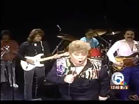 Singer Etta James dies