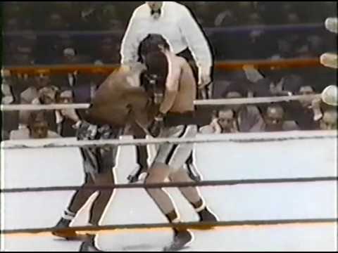 19681210 - Fight 22 - Joe Frazier Vs Oscar Bonavena