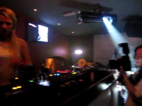 SATIN GIRLS SHOW 2010 - DJ Giulia Regain + SINGER Patty (at Globe Trotter Club, Vercelli)