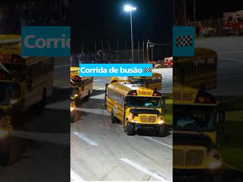 A corrida mais insana de ônibus escolares #shorts #velocidade