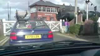 preview picture of video 'Waiting at Blue Anchor crossing'