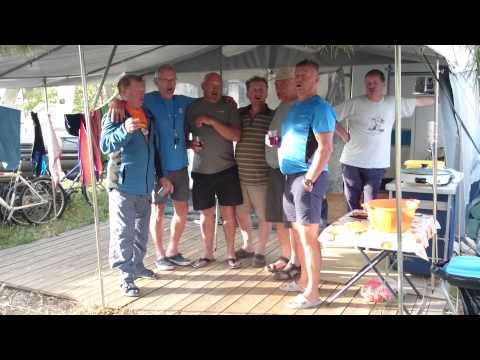 Sinoči sem na vasi bil