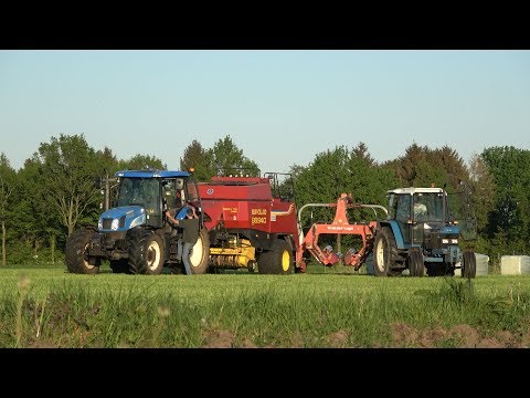 Balen persen en wikkelen - New Holland TS125 met BB940 en Ford 6640 met Taarup 7664 (2018)