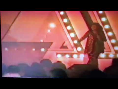 Espectáculo EL GRAN DESTAPE!! champagne show!!